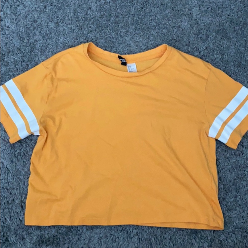 Gold cropped T-shirt